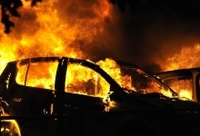 На Волині за ніч підпалили 3 автомобілі