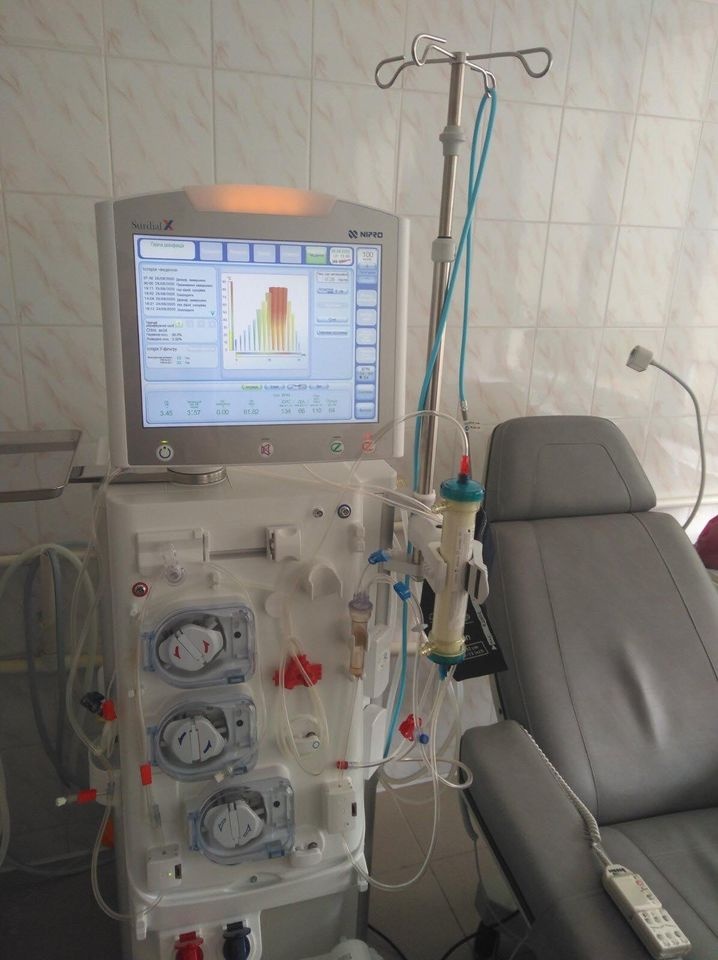 Луцька міська лікарня отримала 16 сучасних апаратів для гемодіалізу