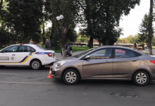 У Луцьку біля гімназії авто збило двох дітей