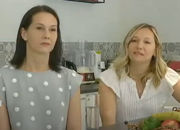 Сестри Галина та Оксана АНДРІЇВ