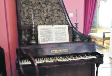 На Тернопільщині у музеї зберігається вертикальний рояль
