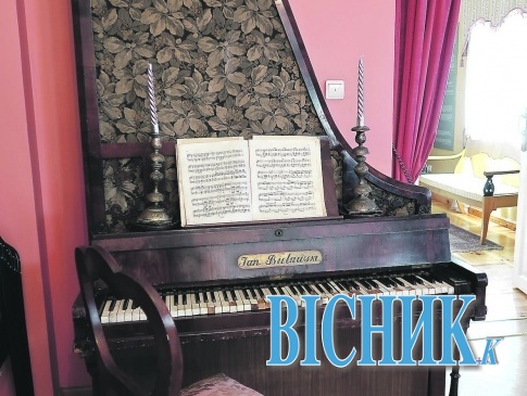 На Тернопільщині у музеї зберігається вертикальний рояль