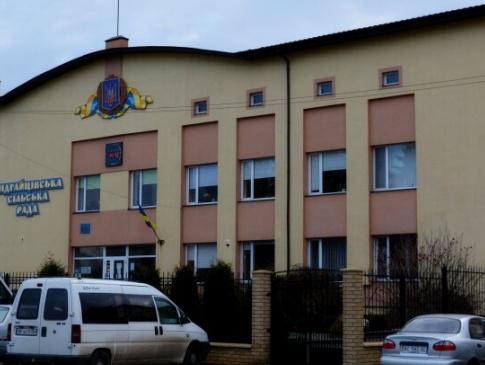 Через скандал в громаді біля Луцька відкрили подвійний кримінал