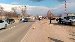 На Харківщині авто на смерть збило 12-річну дівчинку, яка перебігала дорогу