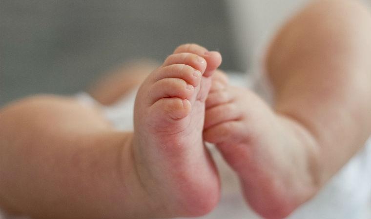 На Харківщині мати пів року ховала тіло немовляти в сараї