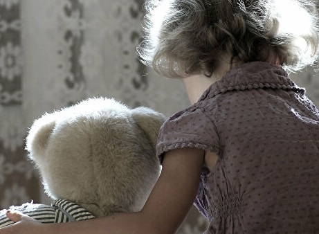 На Сумщині 12-річна дівчинка втекла з дому від п'яної матері