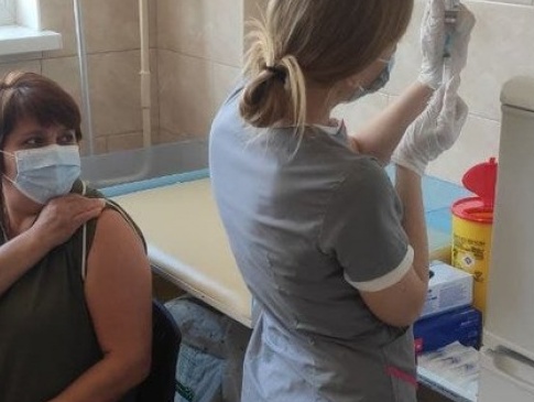 Волинь отримали чергову партію італійської вакцини від коронавірусу