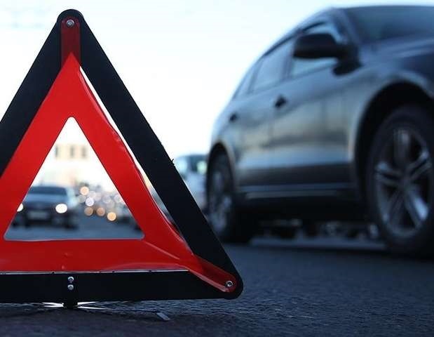 У Тернополі під колеса авто потрапила 13-річна дитина