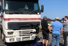 Біля Луцька - ДТП за участю вантажівки: є постраждалі