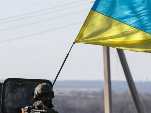 У жодному місті України не висить російський прапор