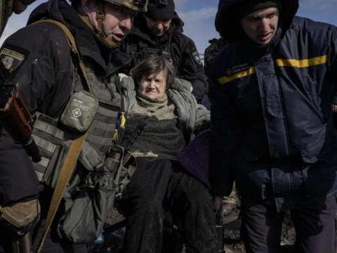 З найбільш критичних міст Київщини евакуювали 20 тисяч людей