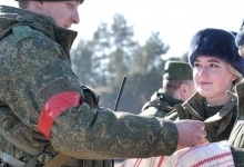 Білоруські військові почали використовувати російські знаки упізнання «своїх»