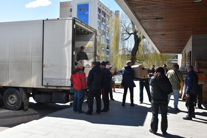 У Луцьк доправили понад 20 тонн гумдопомоги з Румунії