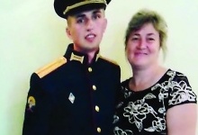 Один син жінки з Волині українців захищає, а інший – вбиває