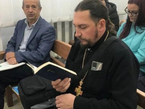 Волинський священник УПЦ відмовився від звинувачень проти батька загиблої військової