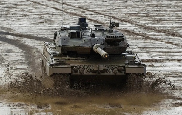 Німеччина дає Україні танки Leopard 2 і дозволила 12 іншим