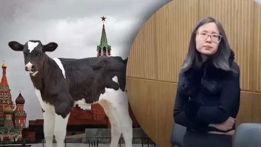 Американка «мітингувала» з телям  під стінами кремля
