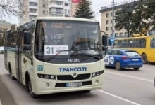 На вулиці Луцька виїхав новий громадський транспорт