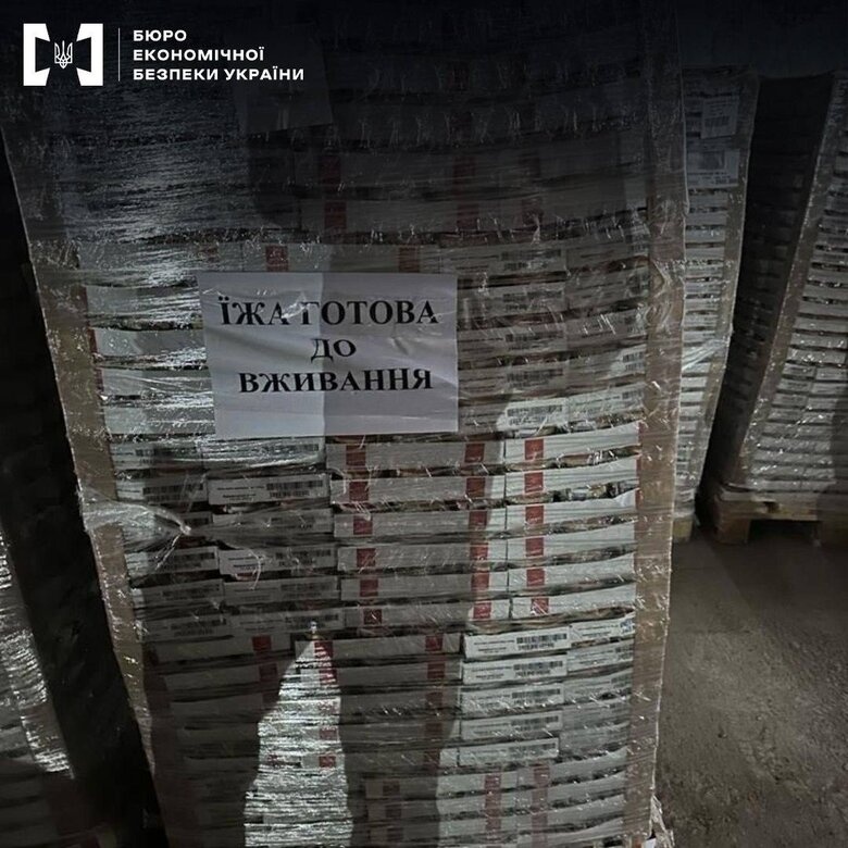 У Львові знайшли величезний склад прихованої гіманітарки