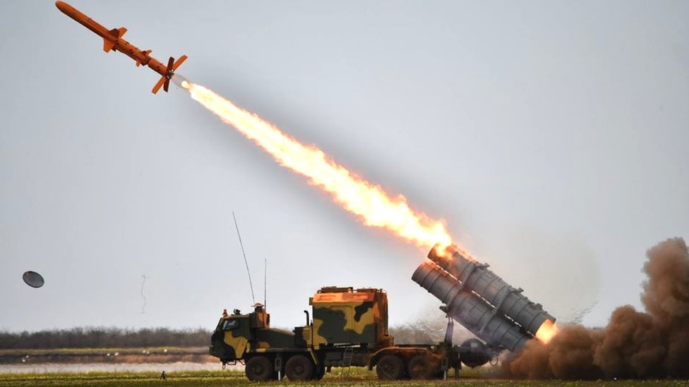 Якою ракетою Україна могла вдарити по Кримському мосту