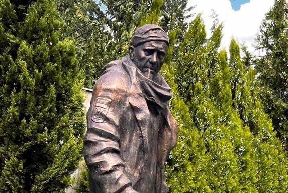 В Тбілісі відкрили пам'ятник воїну Мацієвському, якого розстріляли за слова «Слава Україні»