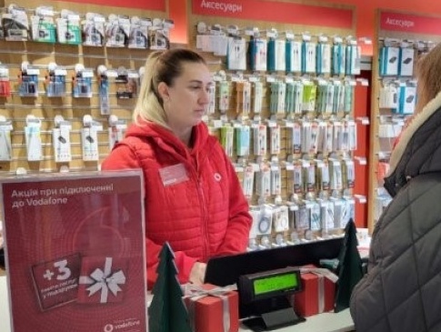 У Луцьку закінчуються стартові пакети  Vodafone: масштабний збій у роботі «Київстар» триває