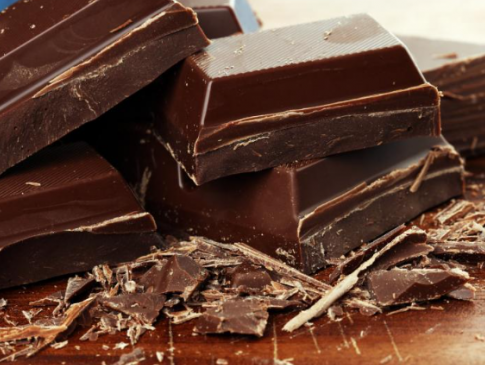 Прострочений шоколад: чи можна його їсти