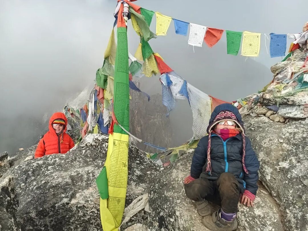 Чотирирічна дівчинка встановила рекорд під час сходження на Еверест