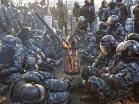 «Беркут» вбивав людей, а Янукович втікав: 10-річчя найтрагічнішої сторінки Революції Гідності