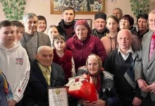 На Івано-Франківщині столітня ювілярка пережила голод, війну, радянську катівню