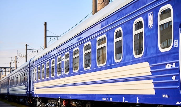«Укрзалізниця» дарує подорож до будь-якого міста України: як взяти участь в розіграші