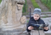 У Тернополі маленькому переселенцю відмовилися видати книжки, бо він «може написати «слава росії»