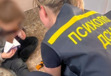 На Івано-Франківщині з охопленого вогнем будинку врятували дитину: що відомо