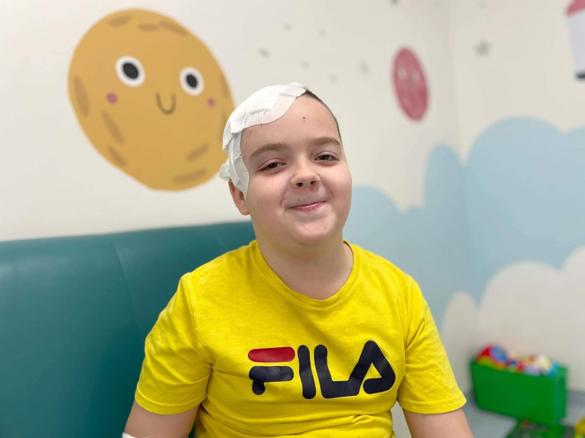 У Львові нейрохірурги видалили з головного мозку 9-річного хлопчика уламок міни
