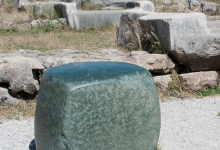 Знайшли монолітний «камінь бажань»: що про нього відомо
