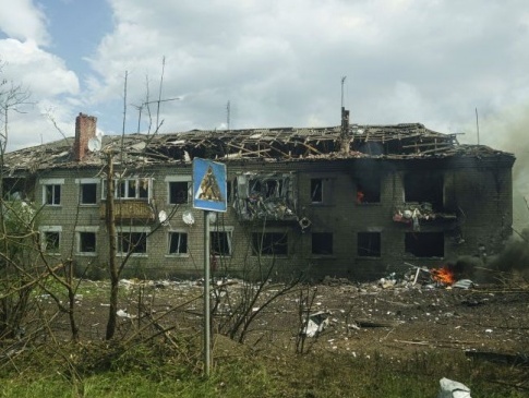 Вовчанськ: окупанти вбивають та тримають у підвалах місцевих жителів