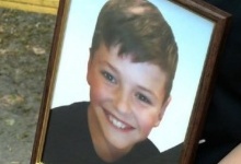 У Рівному помер хлопчик, якому на голову впала штанга: батьки звинувачують лікарів