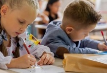 У Польщі українських дітей зобов’яжуть піти до місцевих шкіл