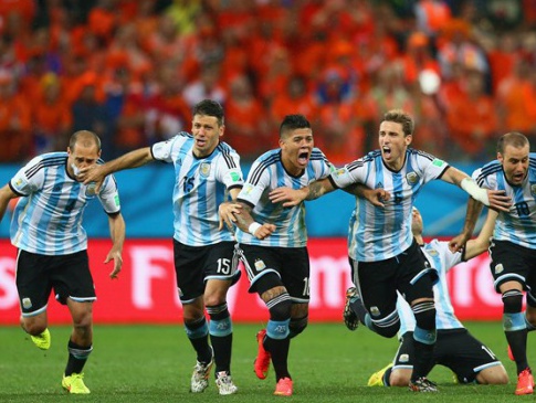 Путівку до фіналу Нідерланди та Аргентина розіграли по пенальті