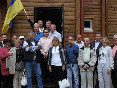 На волинському озері Світязь відкрили базу відпочинку журналістів