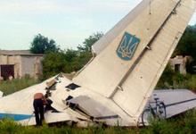 Люди врятували і сховали від терористів одного з льотчиків збитого бойовиками АН-26