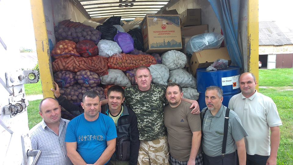 Волиняни доставили 12 тонн гуманітарного вантажу для бійців АТО