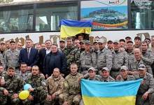 У Лцьку зустрічали міліціонерів, які повернулися з Донбасу