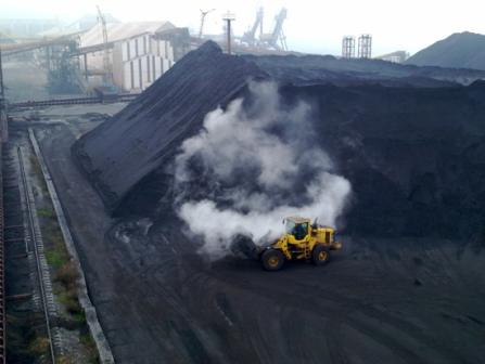 На контрольованих територіях Луганщини є чимало вугілля, але його не має чим вивезти