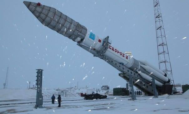 Під час запуску разом із ракетоносієм розбився найпотужніший російський супутник зв’язку