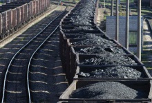 Росія гальмує пропуск вагонів з оплаченим Україною вугіллям