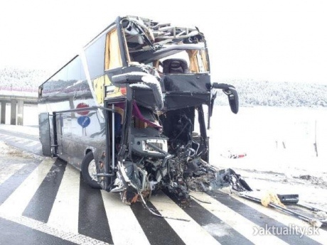 У Словаччині розбився автобус з українцями