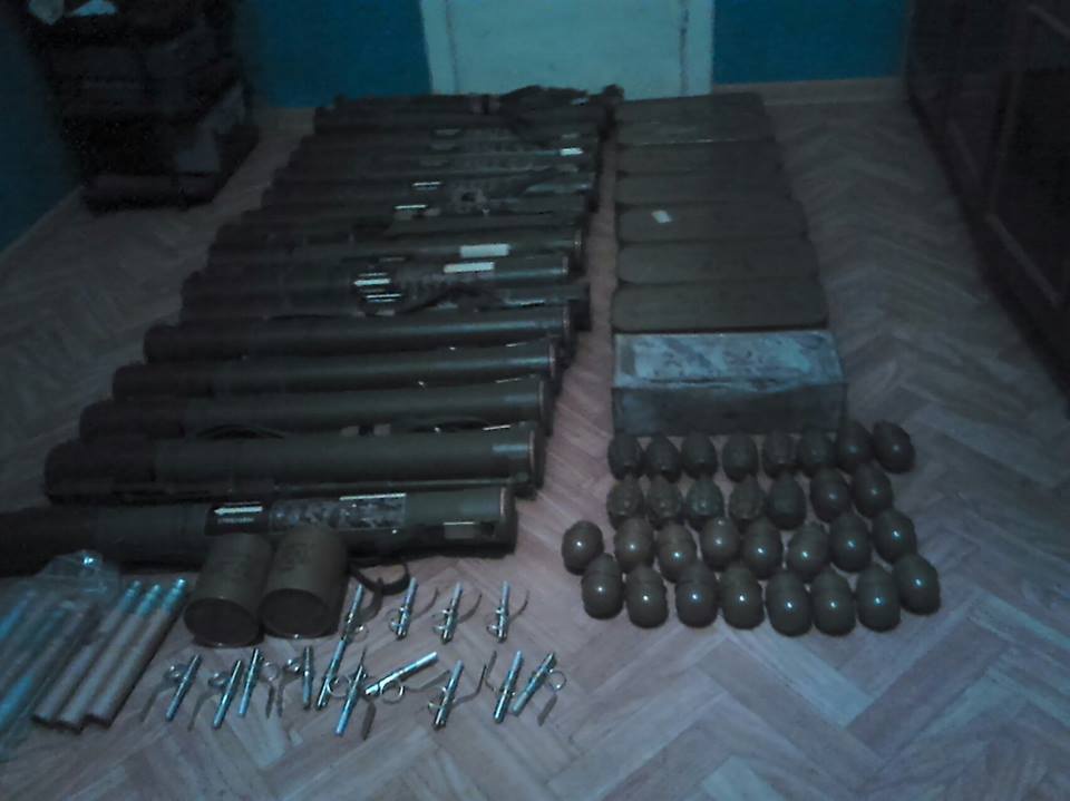 В Одесі у диверсанта вилучили 16 гранатометів, десятки гранат і тисячі патронів