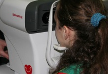 Волинська обласна дитяча лікарня отримала обладнання для діагностику зору