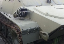У Пісках силовики знищили дві автівки і броньовик бойовиків